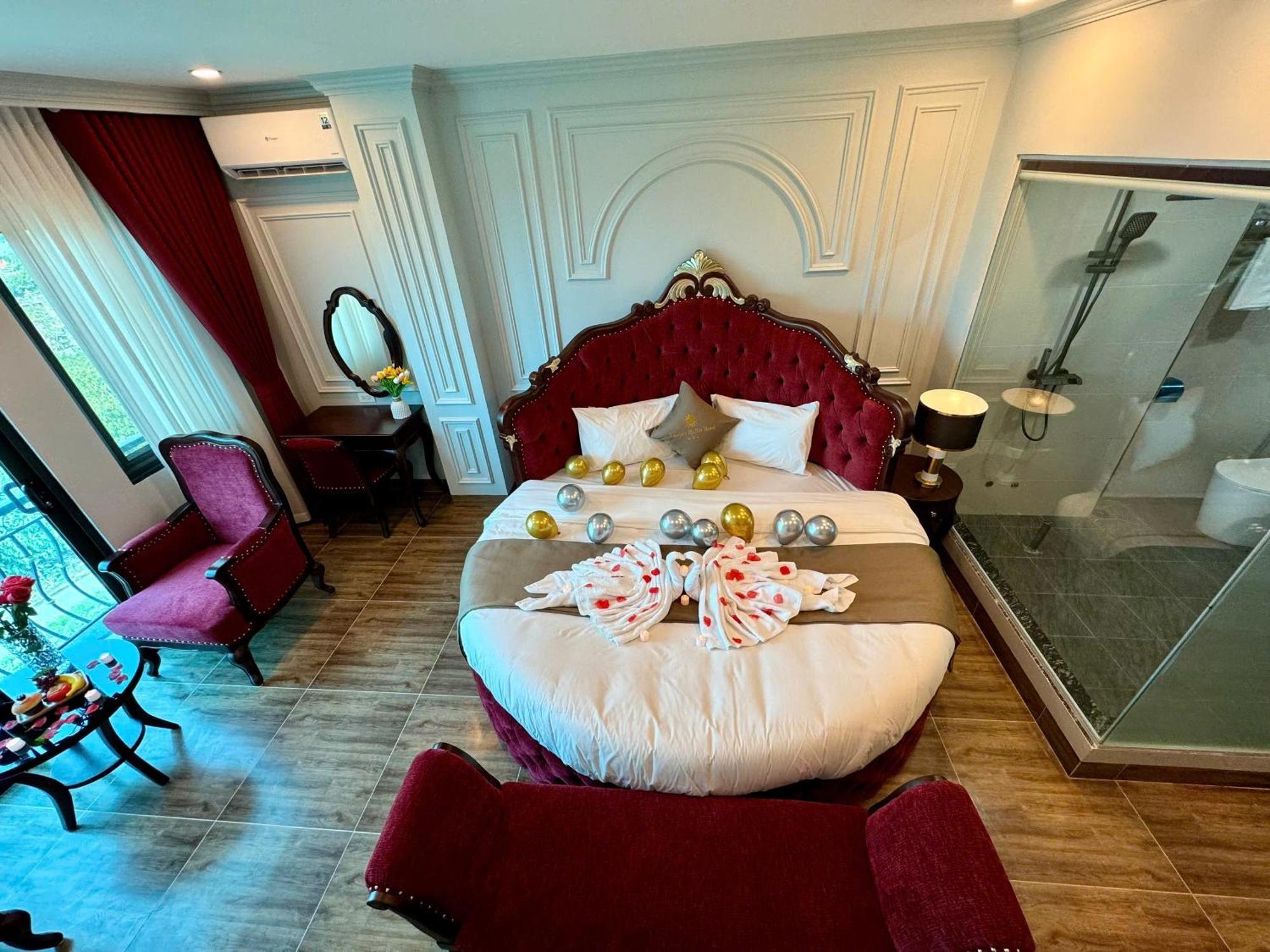 Hotel Luxury 3*