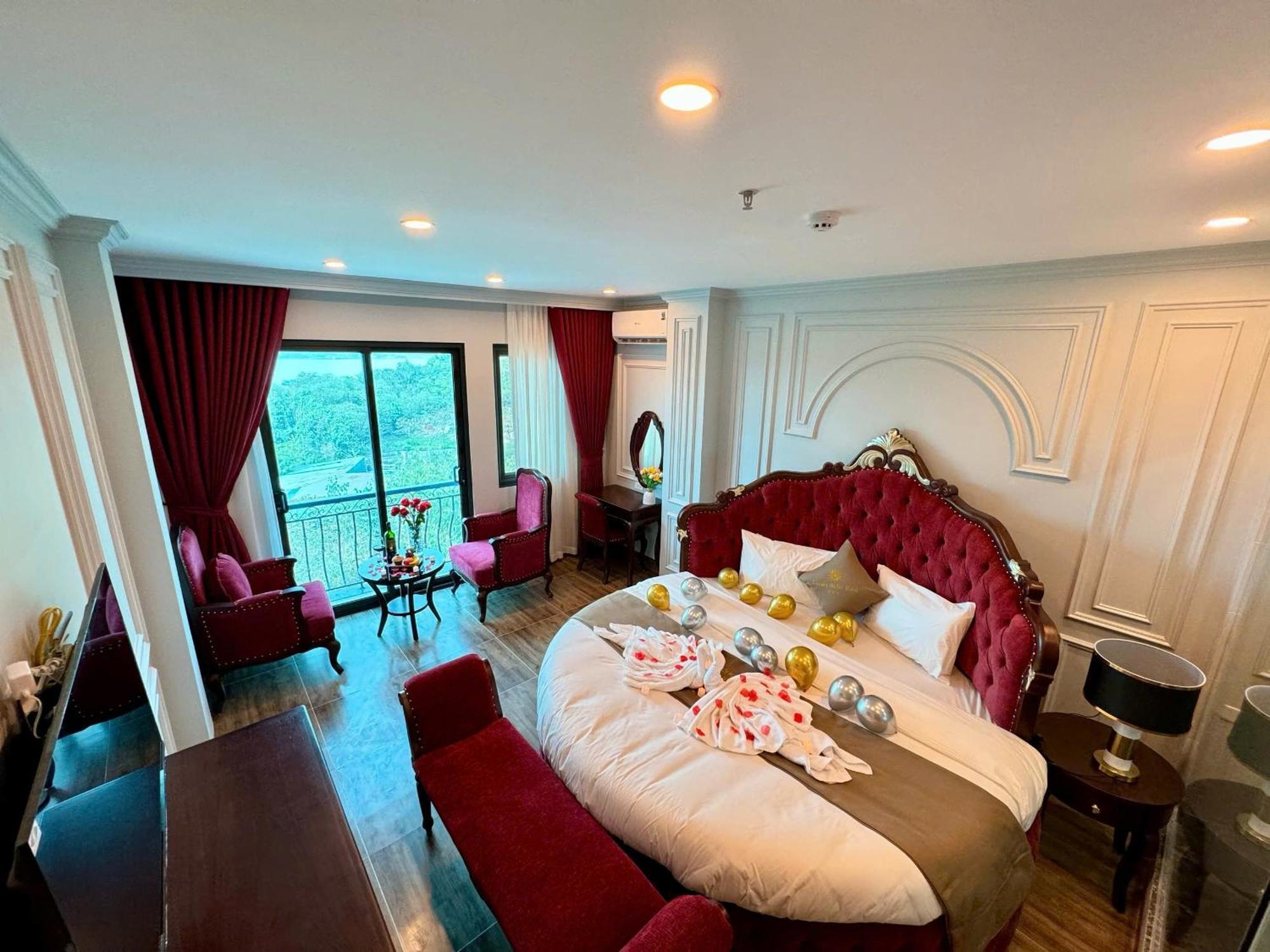 Luxury Hanoi